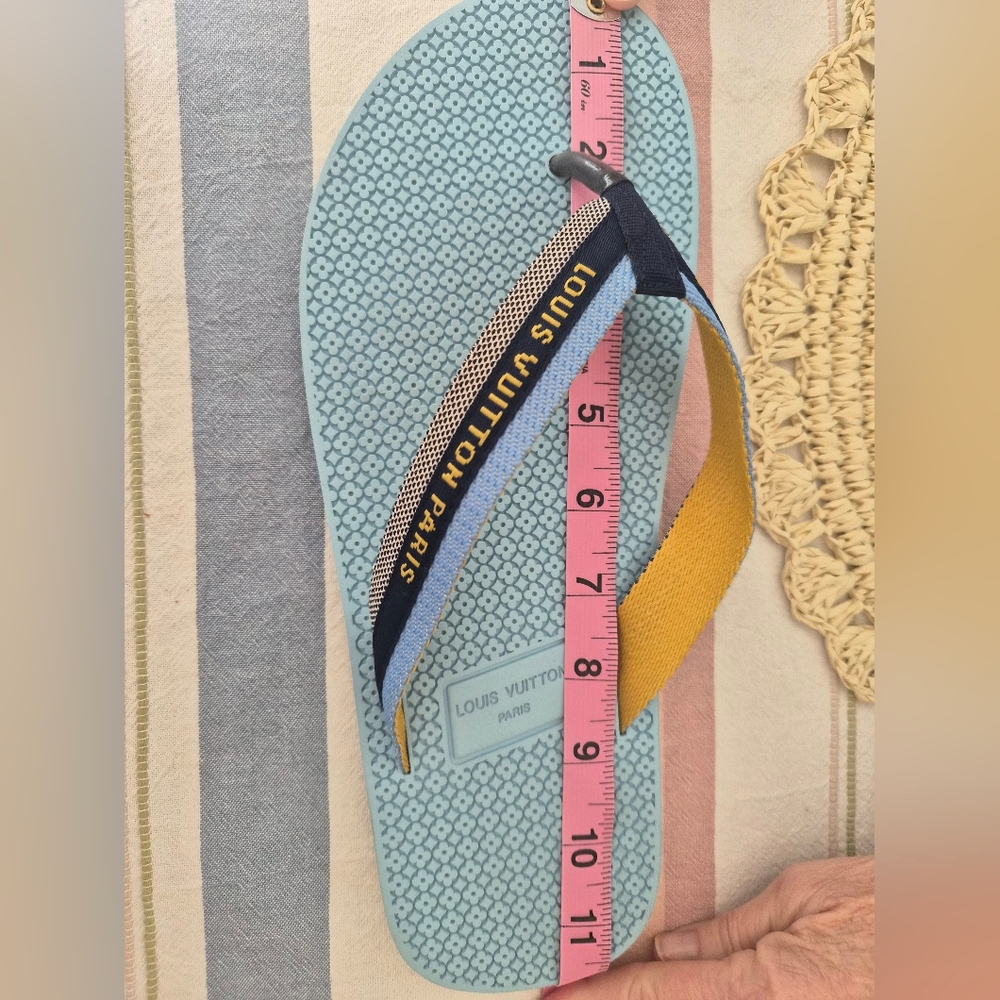 Authentic Louis Vuitton Bahia Thong Sandals Size 10 - Picture 8 of 8
